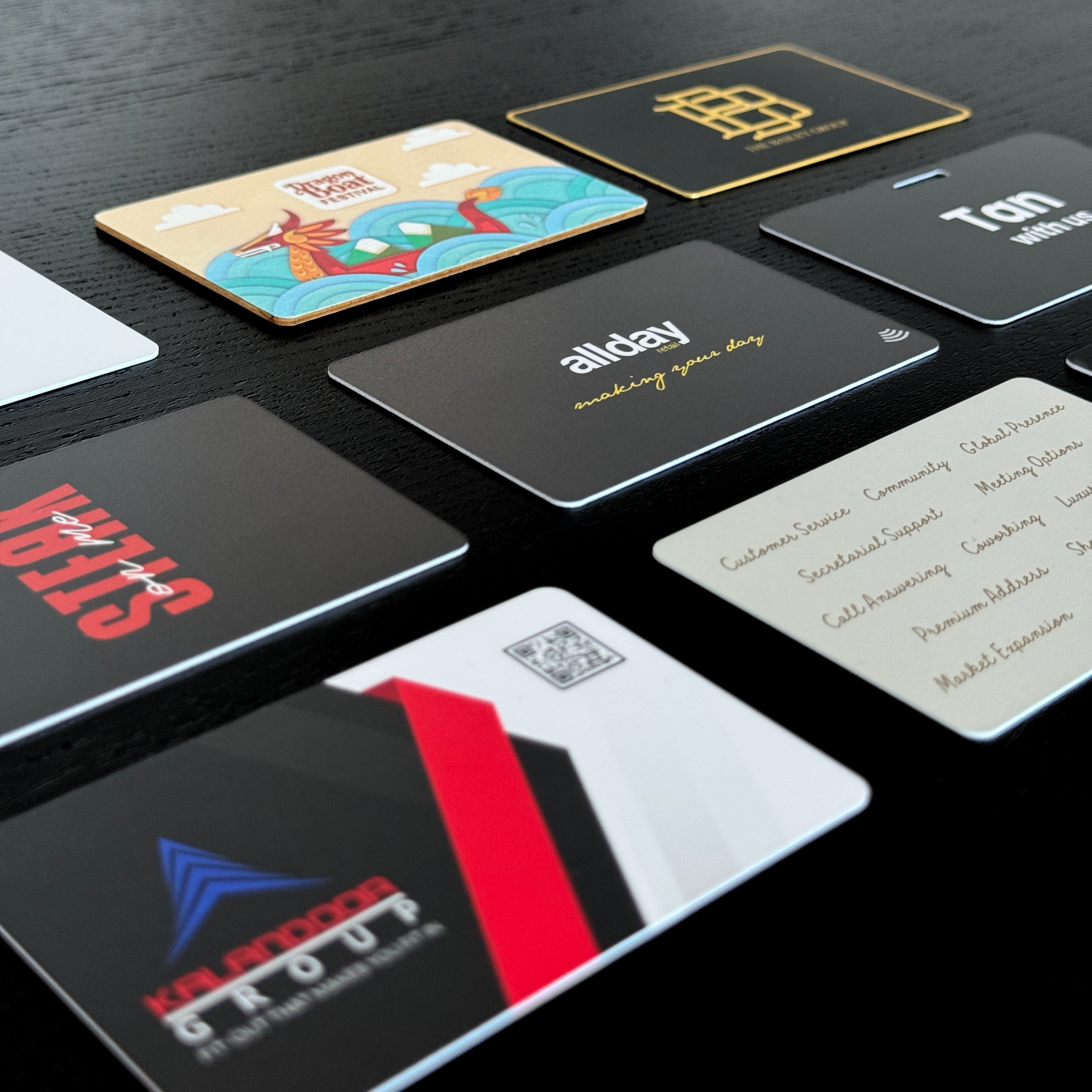 RATECARDS Ultimate Starter Kit (VIP Custom) – custom-branded NFC review card, stand and plate set, QR code backup